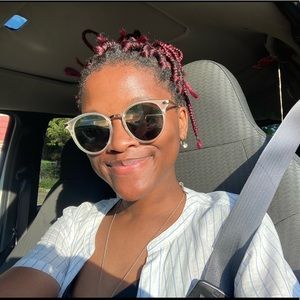 Meet your Posher, Amber